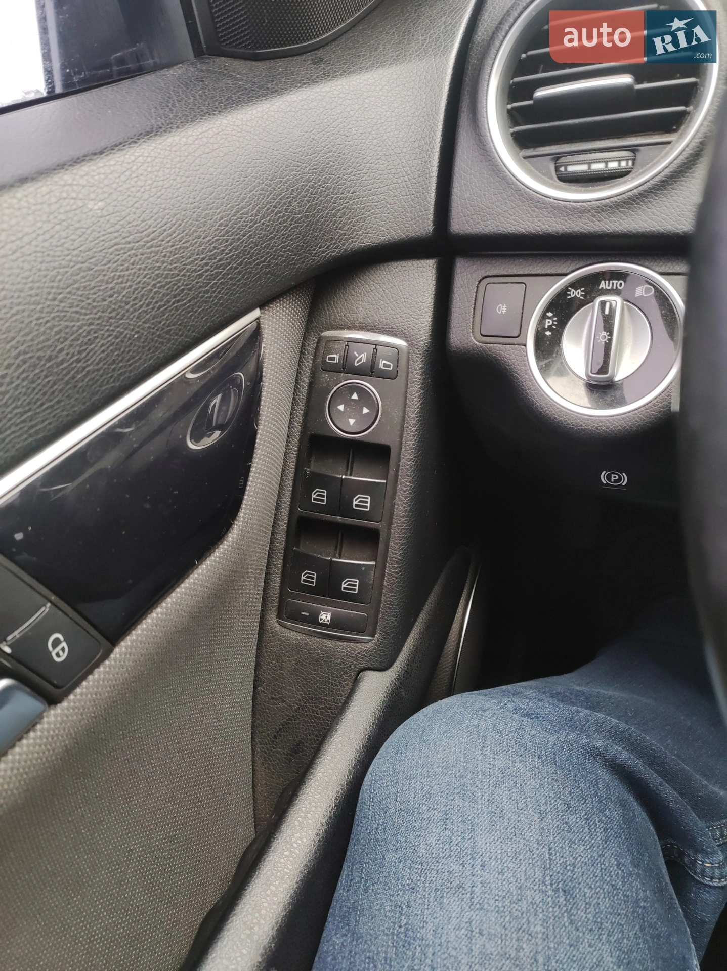 2013 Mercedes-Benz C-klasse - мініатюра 13