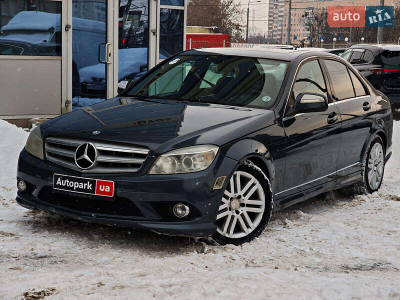 Mercedes-Benz C-Class 2009