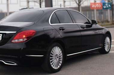 Седан Mercedes-Benz C-Class 2015 в Львове
