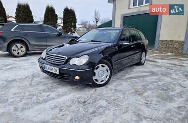 Универсал Mercedes-Benz C-Class 2004 в Золочеве