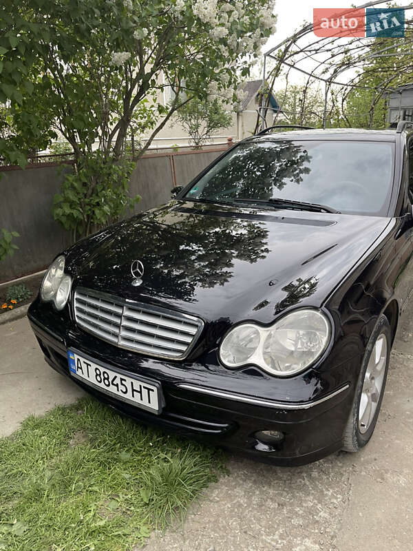 Mercedes-Benz C-Class 2006