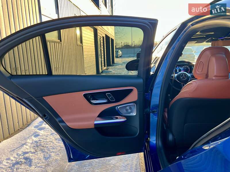 Седан Mercedes-Benz C-Class 2022 в Києві