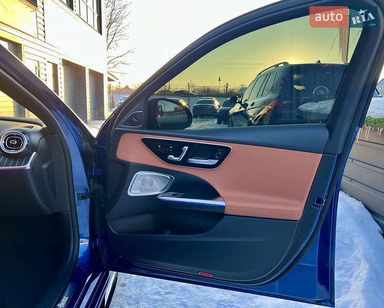 Седан Mercedes-Benz C-Class 2022 в Києві