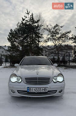 Седан Mercedes-Benz C-Class 2004 в Горишних Плавнях
