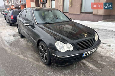 Седан Mercedes-Benz C-Class 2001 в Тернополе