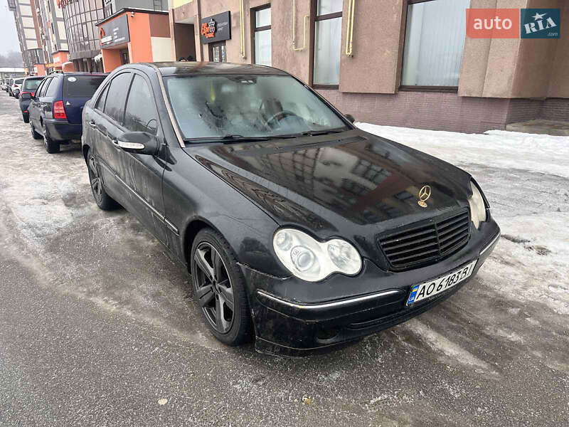 Mercedes-Benz C-Class 2001