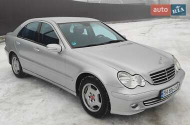 Седан Mercedes-Benz C-Class 2006 в Помошной