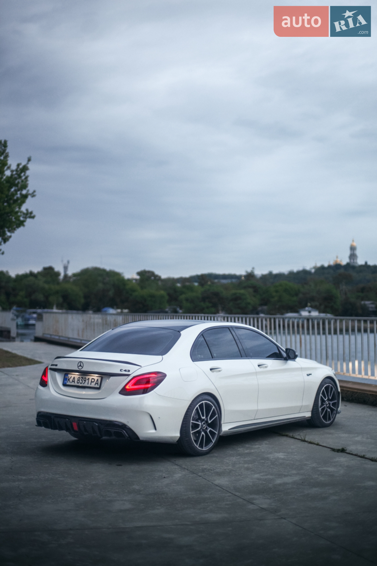 2017 Mercedes-Benz C-klasse - мініатюра 32