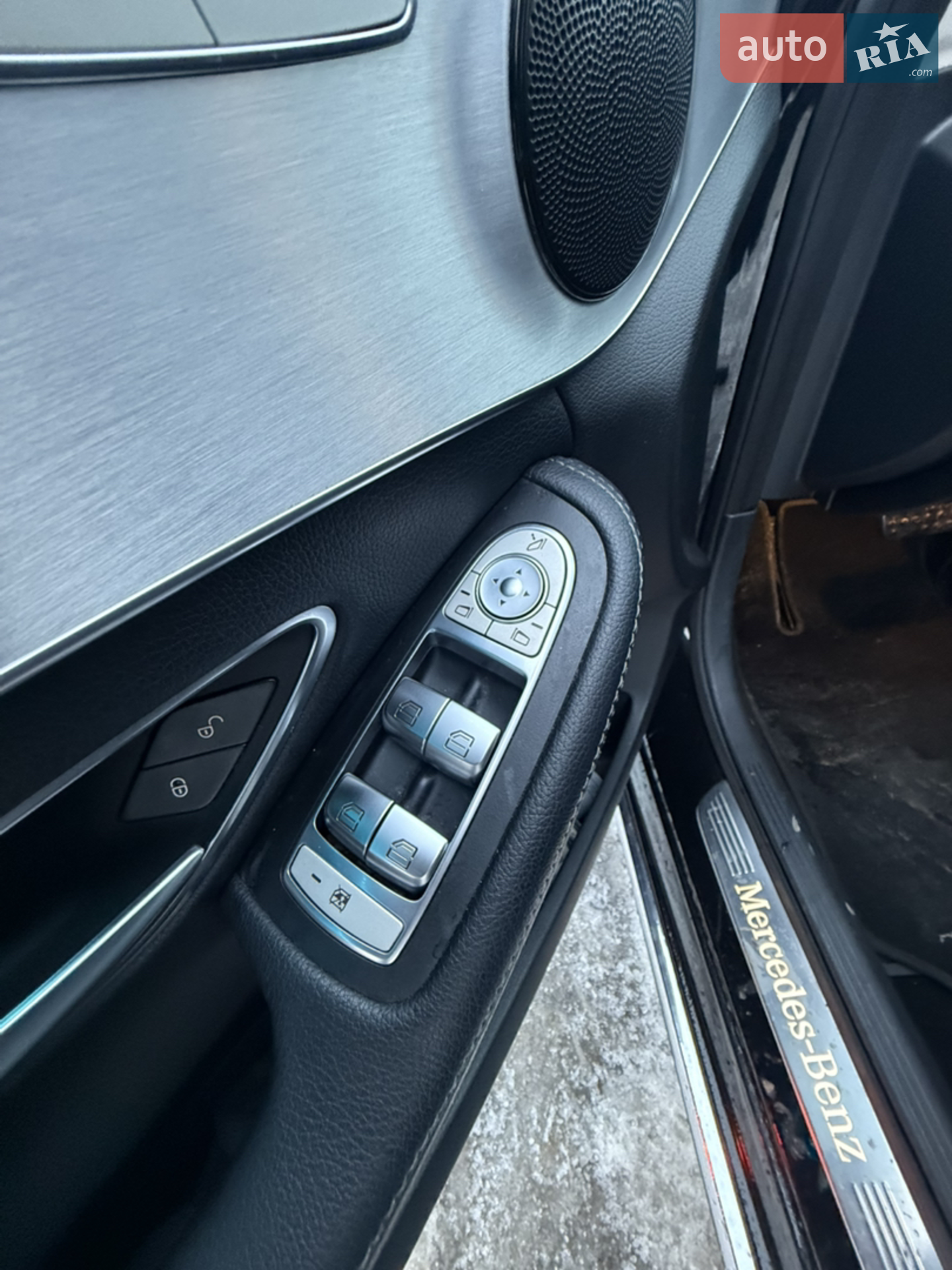 2017 Mercedes-Benz C-klasse - мініатюра 13