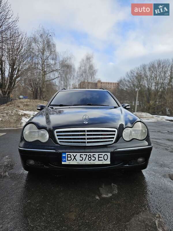 Mercedes-Benz C-Class 2003