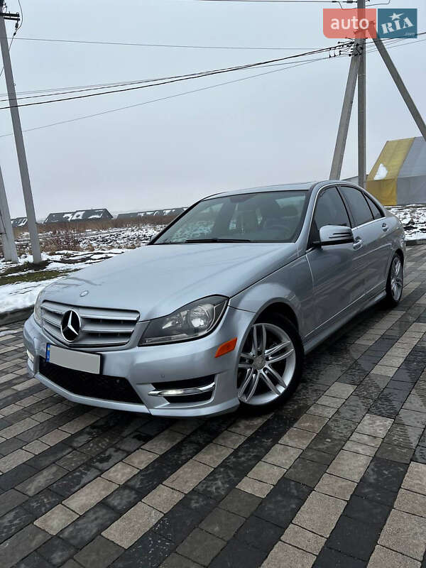 Mercedes-Benz C-Class 2013