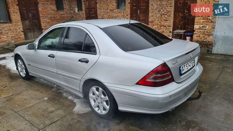 Седан Mercedes-Benz C-Class 2004 в Хмельницком