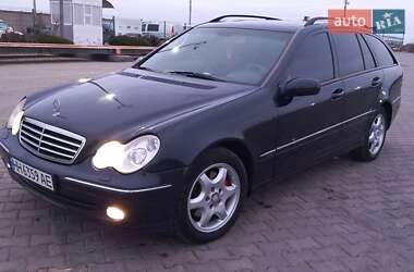 Універсал Mercedes-Benz C-Class 2002 в Одесі