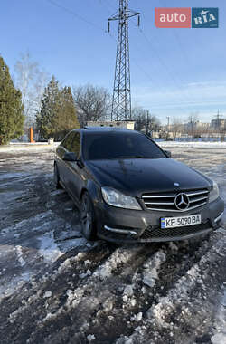 Седан Mercedes-Benz C-Class 2013 в Кривому Розі