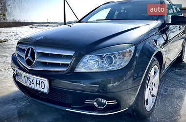 Универсал Mercedes-Benz C-Class 2010 в Сарнах