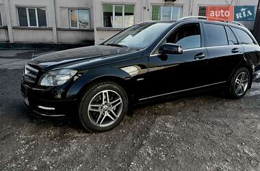 Универсал Mercedes-Benz C-Class 2010 в Каменском