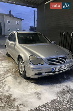 Седан Mercedes-Benz C-Class 2002 в Коломые