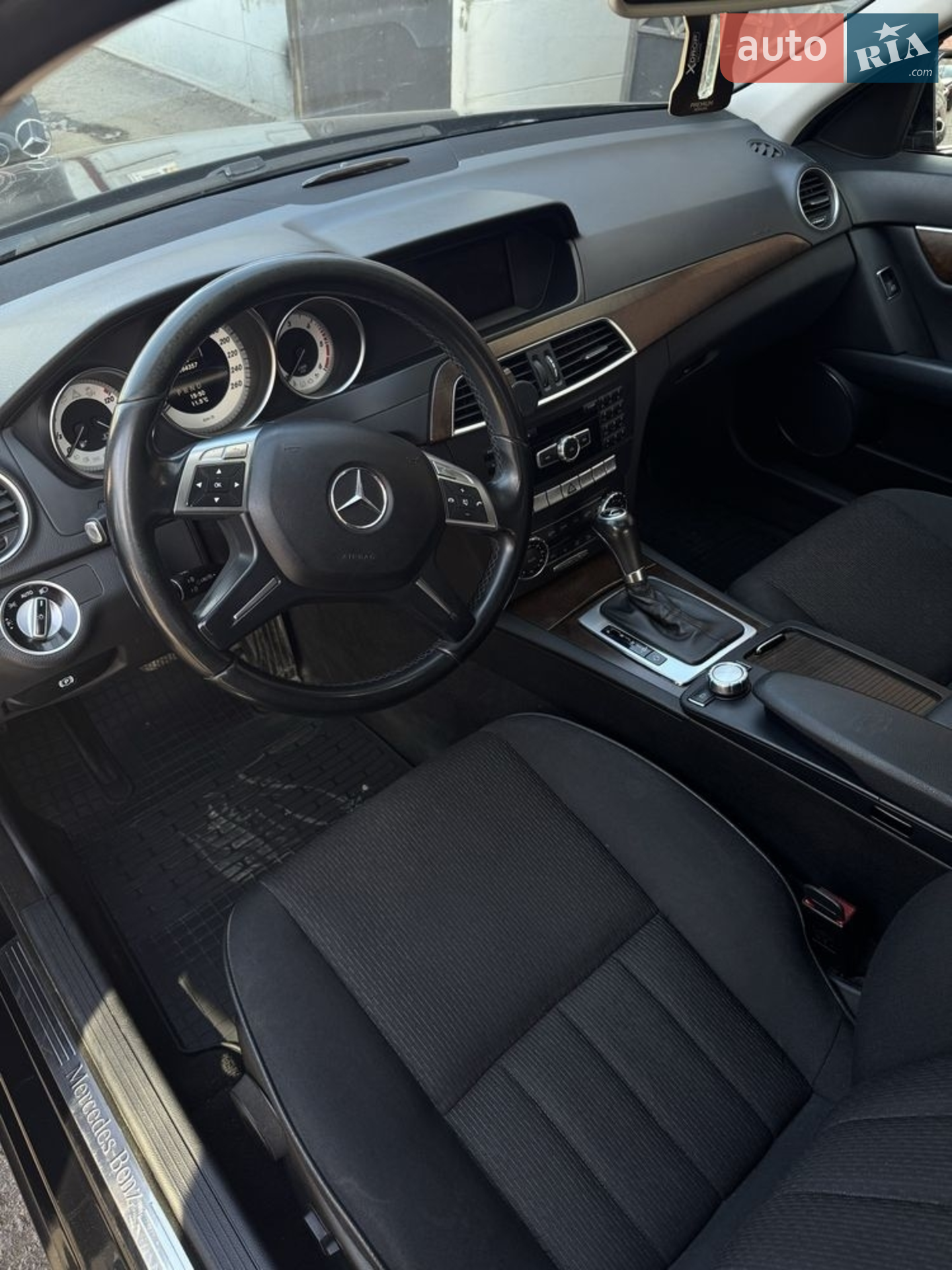 2013 Mercedes-Benz C-klasse - мініатюра 7