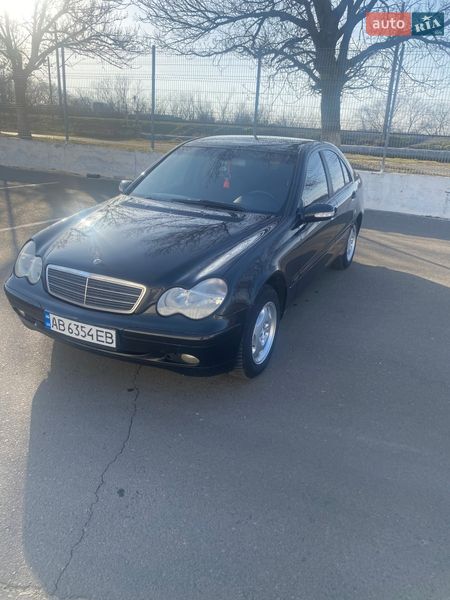Mercedes-Benz C-Class 2003
