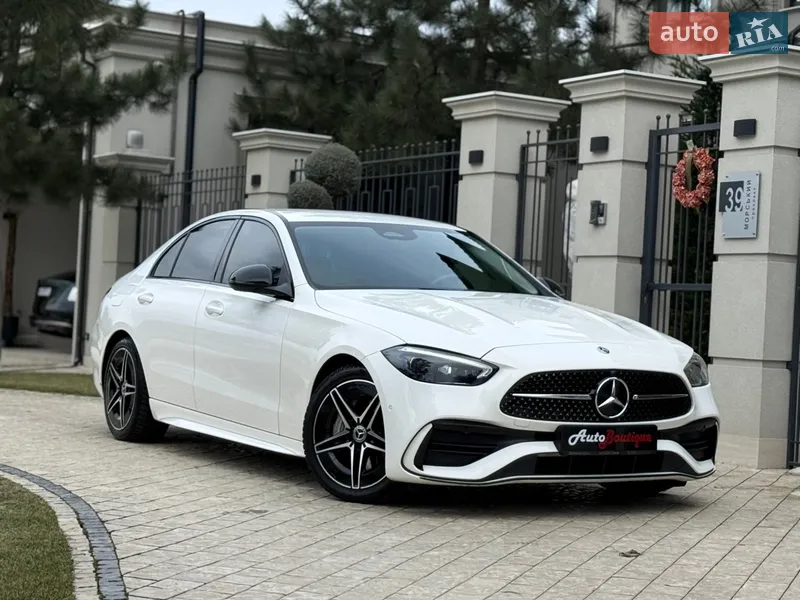 Mercedes-Benz C-Class 2021