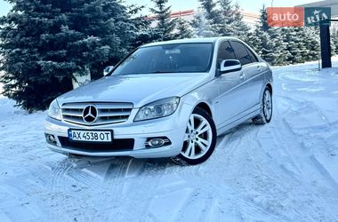 Седан Mercedes-Benz C-Class 2008 в Харкові