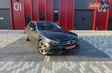 Седан Mercedes-Benz C-Class 2015 в Львове