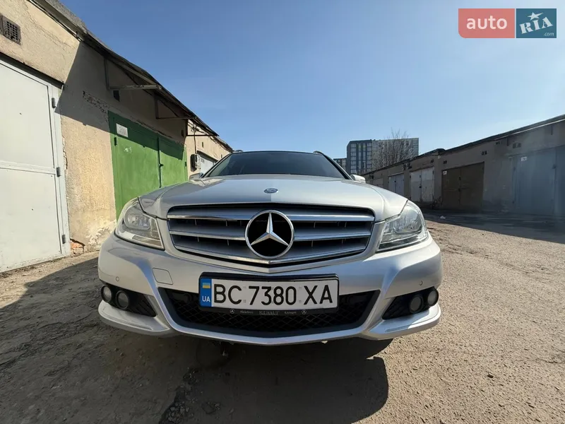 Mercedes-Benz C-Class