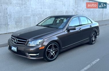 Седан Mercedes-Benz C-Class 2014 в Києві