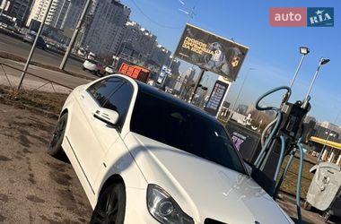 Седан Mercedes-Benz C-Class 2011 в Киеве
