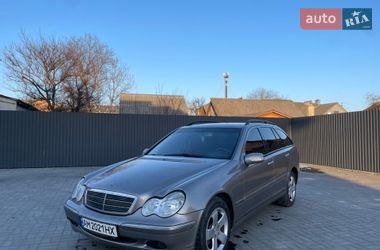 Универсал Mercedes-Benz C-Class 2002 в Костополе