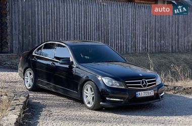 Седан Mercedes-Benz C-Class 2012 в Киеве