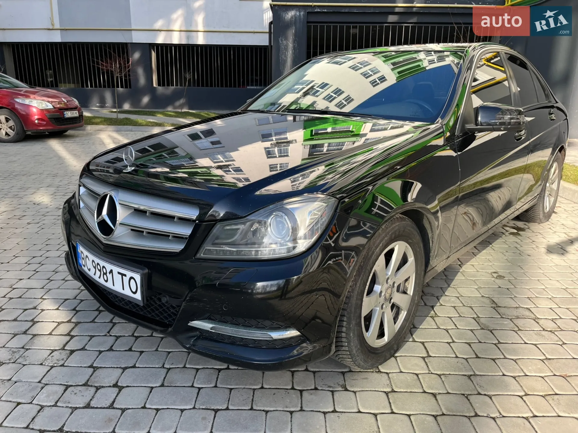 Mercedes-Benz C-Class 2013 VIN WDD2040001G167423 фото оголошення 2 з 31