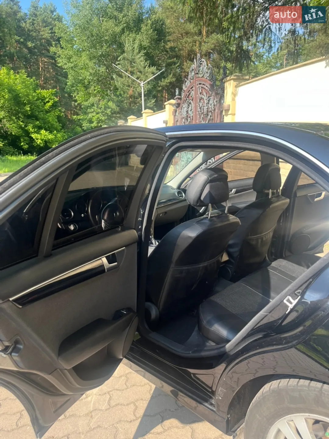 Mercedes-Benz C-Class 2013 VIN WDD2040001G167423 фото оголошення 24 з 31