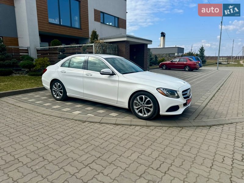 Седан Mercedes-Benz C-Class 2017 в Стрию