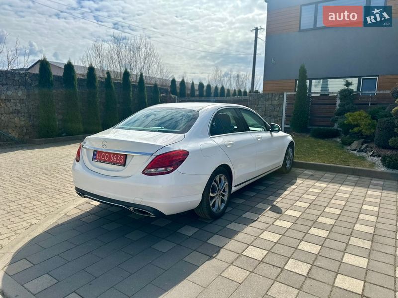 Седан Mercedes-Benz C-Class 2017 в Стрию