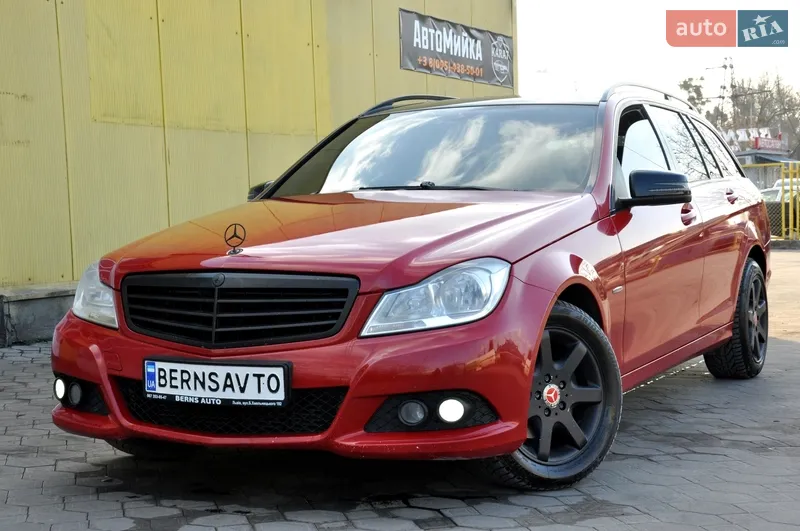 Mercedes-Benz C-Class 2012