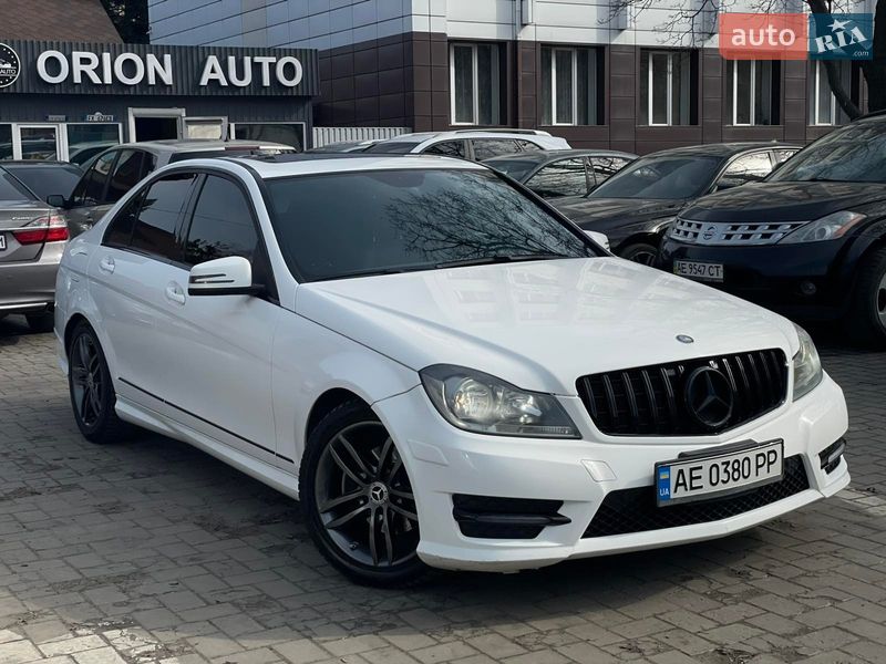 Mercedes-Benz C-Class 2013