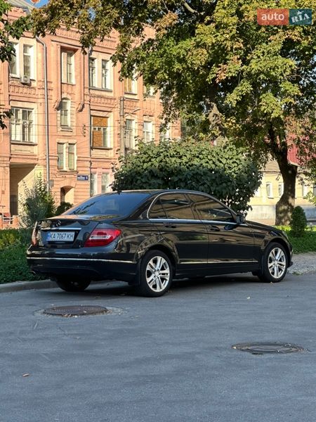 Mercedes-Benz C-Class 2012