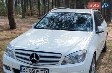 Универсал Mercedes-Benz C-Class 2010 в Золочеве