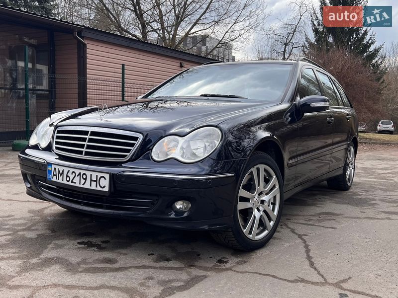 Mercedes-Benz C-Class 2007