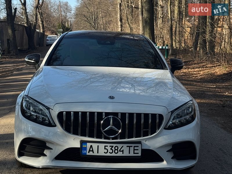 Mercedes-Benz C-Class 2019