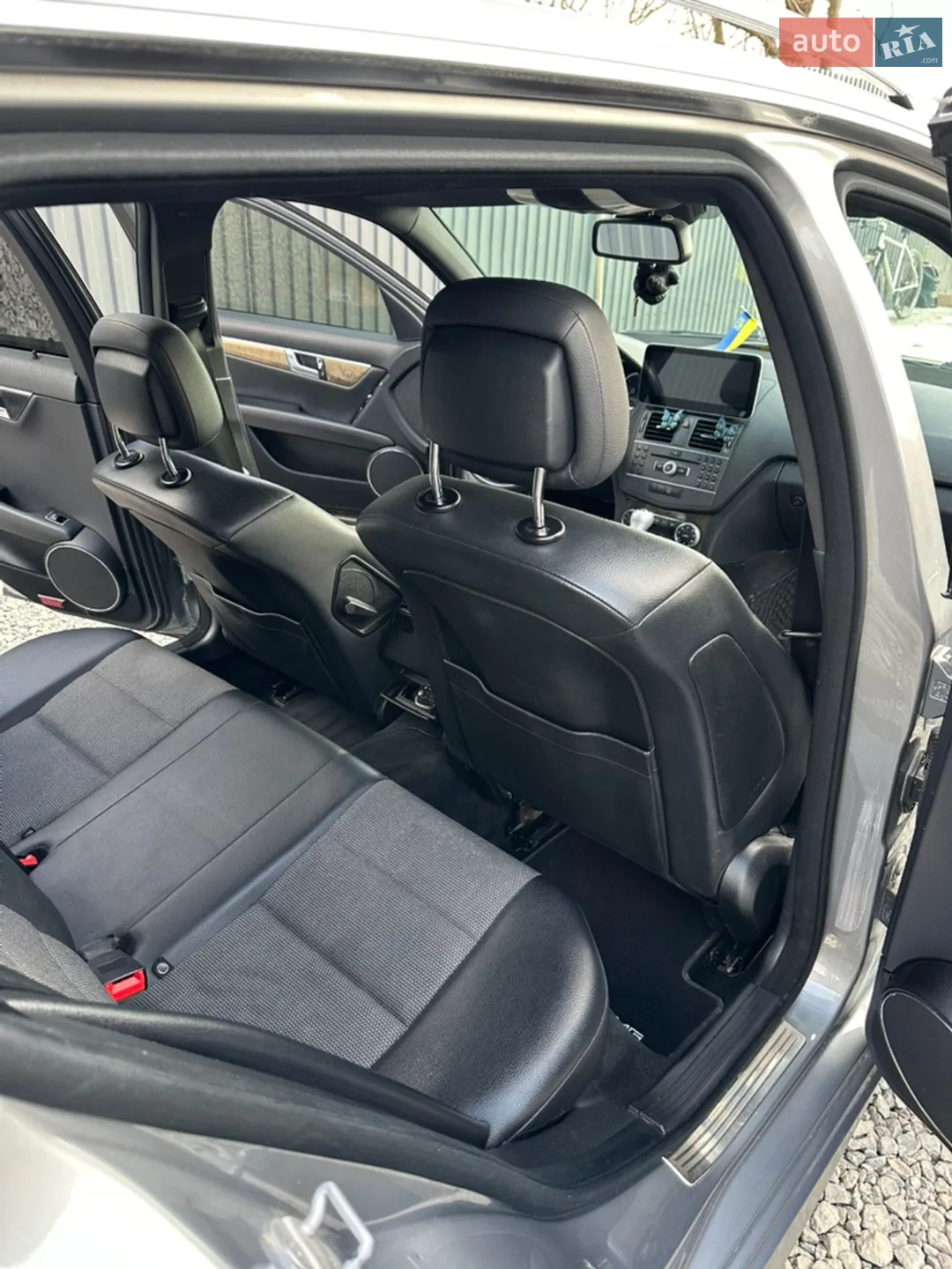 2011 Mercedes-Benz C-klasse - мініатюра 11