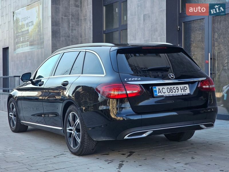 Универсал Mercedes-Benz C-Class 2019 в Львове