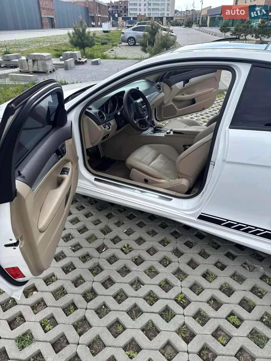 2012 Mercedes-Benz C-klasse - мініатюра 8