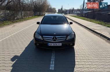 Універсал Mercedes-Benz C-Class 2010 в Старокостянтинові