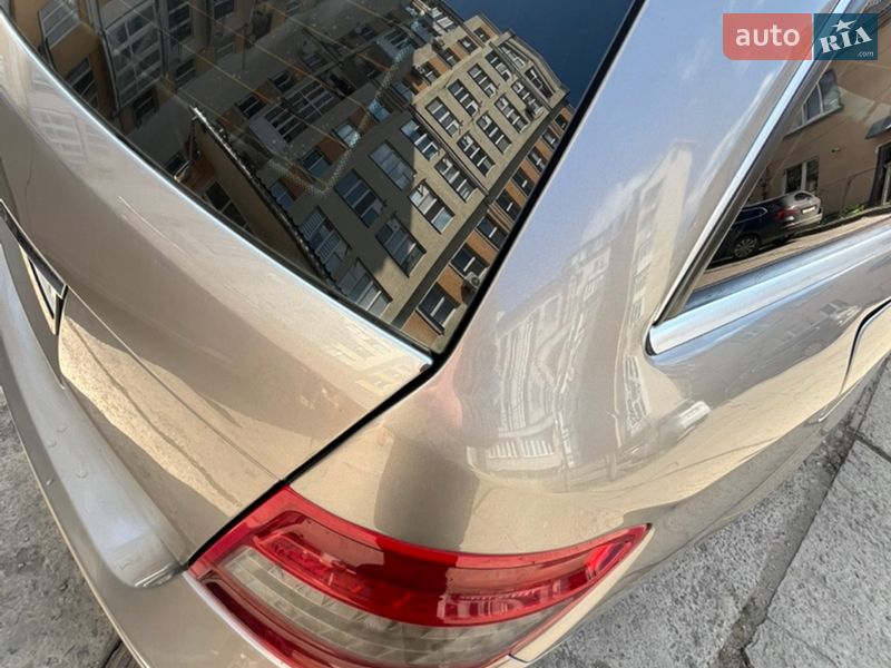 Универсал Mercedes-Benz C-Class 2008 в Ивано-Франковске