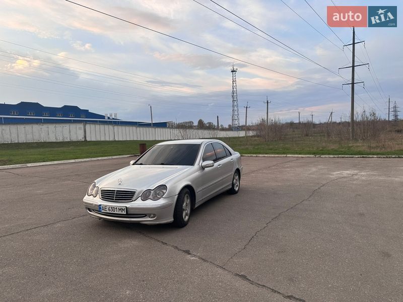 Mercedes-Benz C-Class 2002