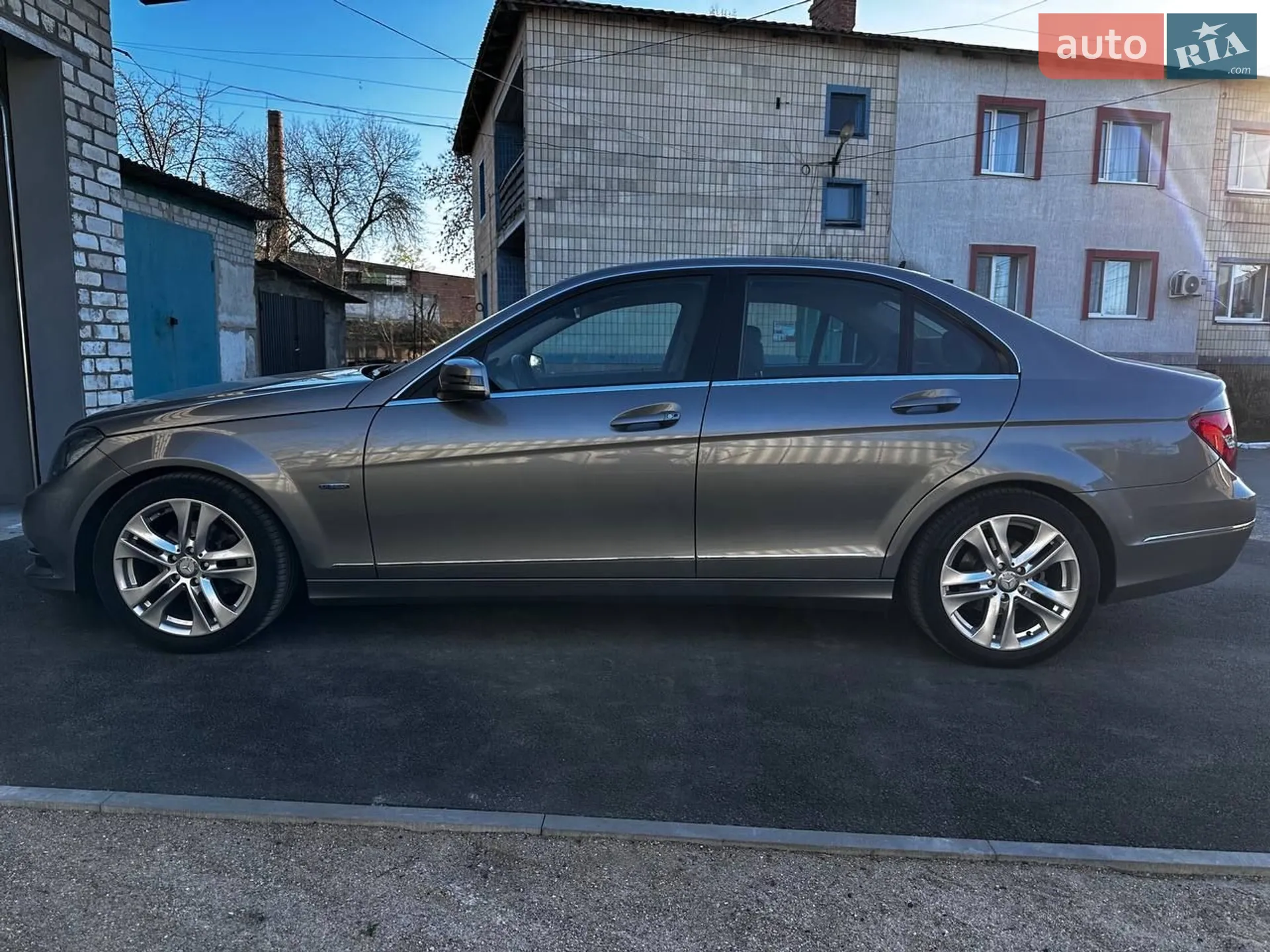 2011 Mercedes-Benz C-klasse - мініатюра 2