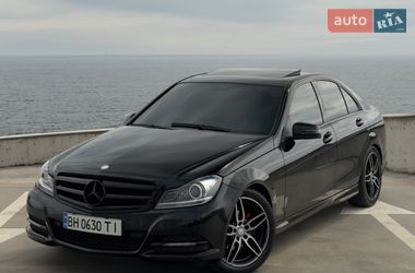 Седан Mercedes-Benz C-Class 2012 в Одессе