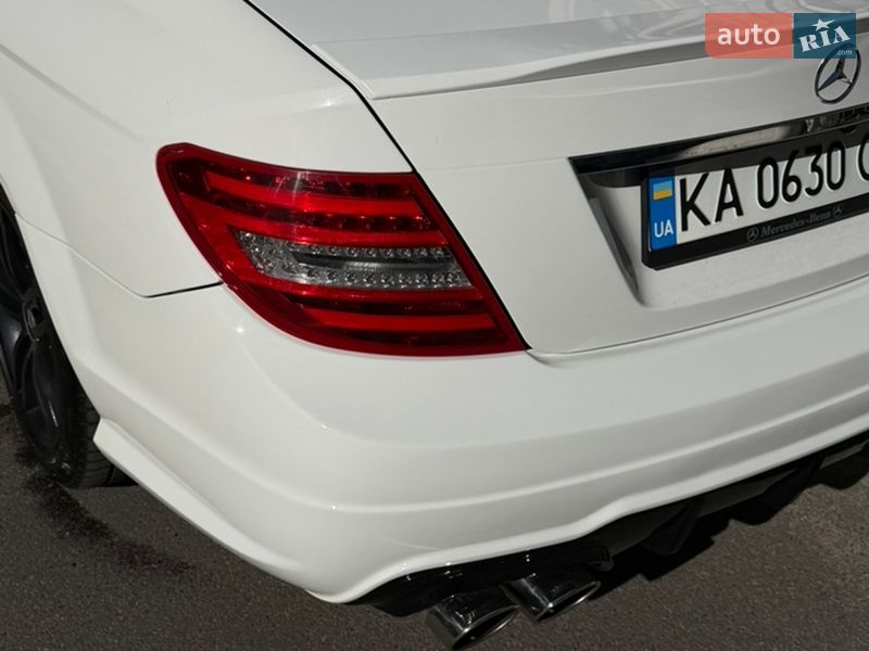 Седан Mercedes-Benz C-Class 2013 в Киеве